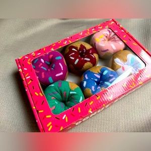 DONUT SOCKS - Women’s Gift Set / What to get the woman who has everything?